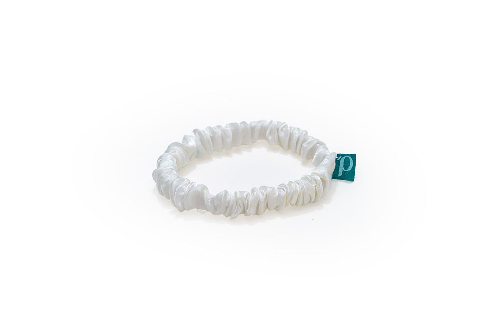 Pretties Scented Hair Ties | A blend of 100% Peppermint, Eucalyptus, & Spearmint Essential Oils | Pk of 5 | All White